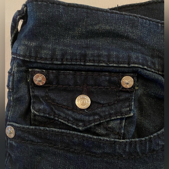 NEW True Religion Geno Flap Relaxed Slim
Jeans 36 40X33 - Picture 7 of 9